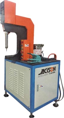 Riveting Machine